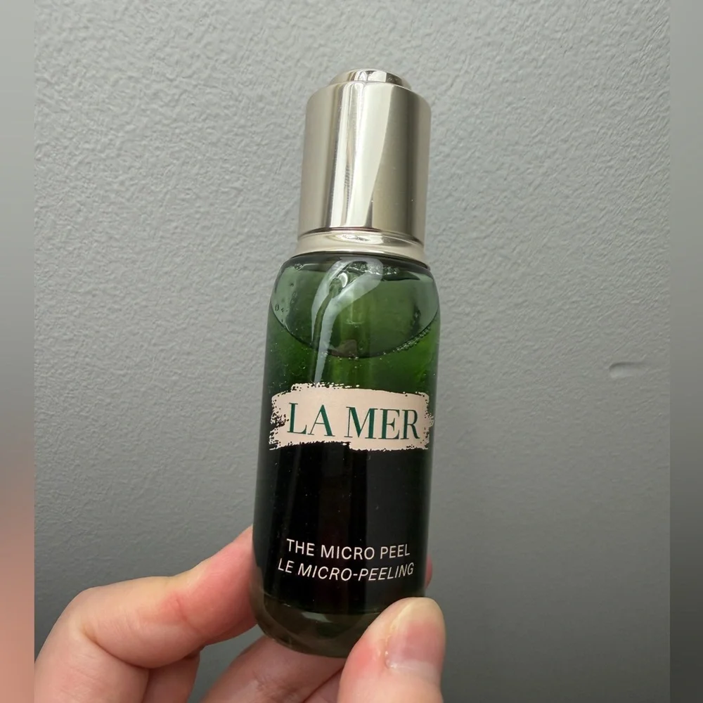 La Mer The Micro Peel 1 Fl Oz / 30ml – New Open Box, Never Used - Picture 1 of 8